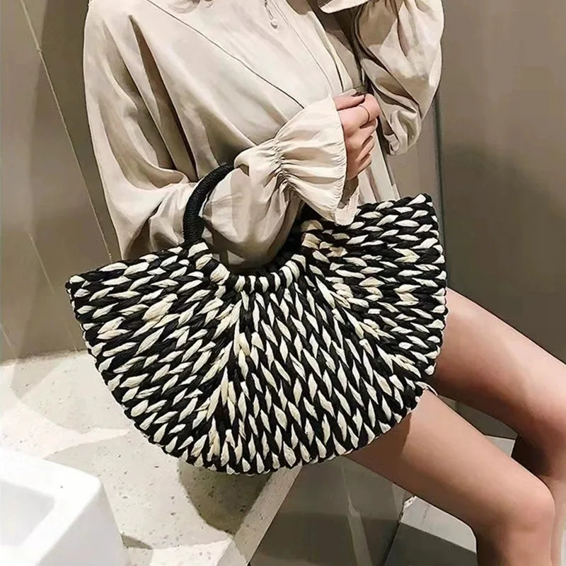 Round Bucket Straw Rattan Handbag for Women