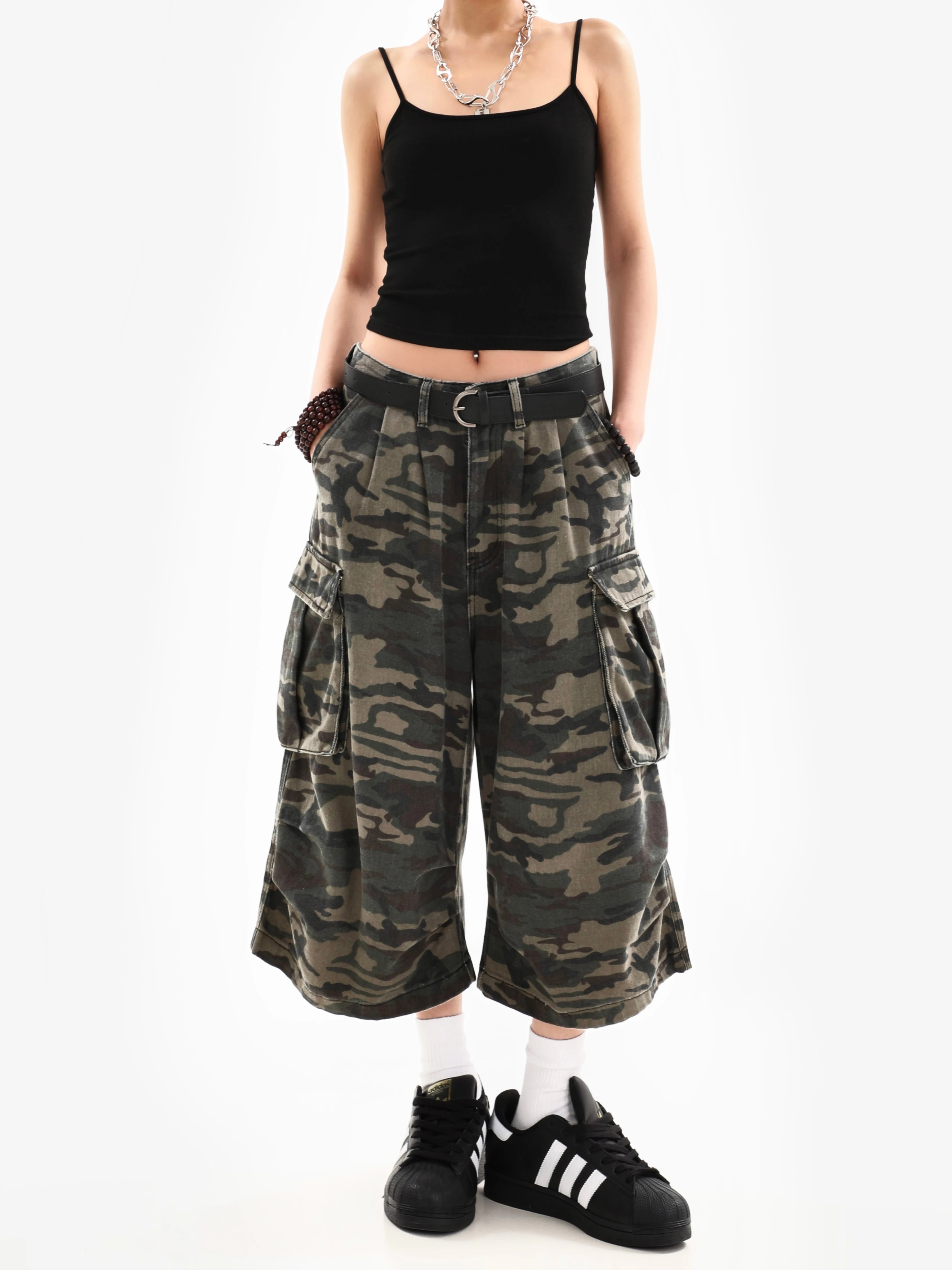 Camo Loose Cargo Capri Shorts