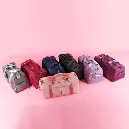 Waterproof Duffel Bag for Fitness and Travel - Versatile Weekender Shoulder Bag for Men and Women, Ideal for Gym and Swim