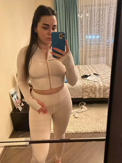 Women's Gym Set - Tracksuit Clearance Sale, Yoga Suit for Fitness, 2025 Sport Outfit, Pilates Apparel in Khaki, Sizes XL and L